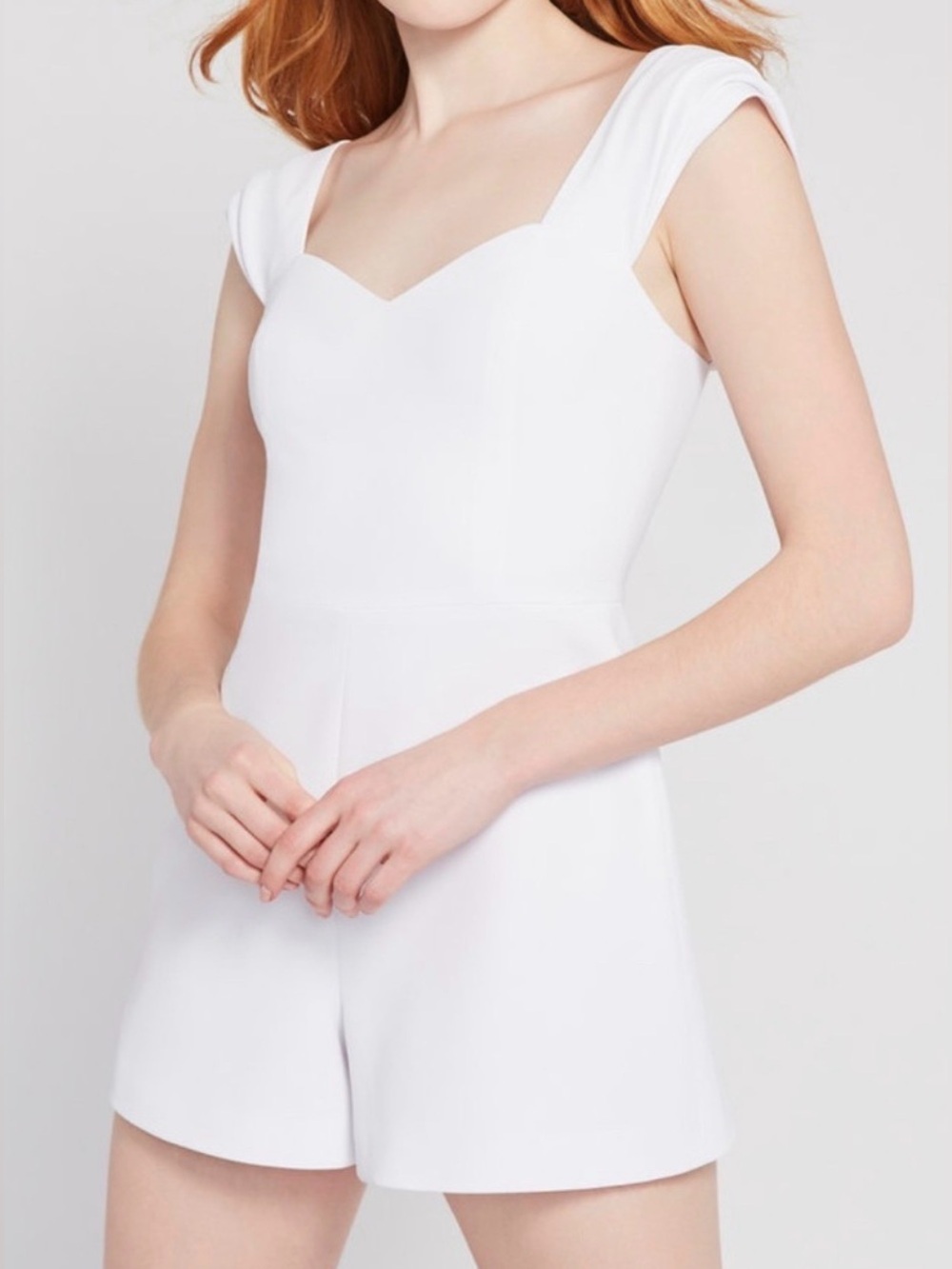 Alice + Olivia Iman Pleated Cap Sleeve Romper White Size 10 Sweetheart Neck EUC